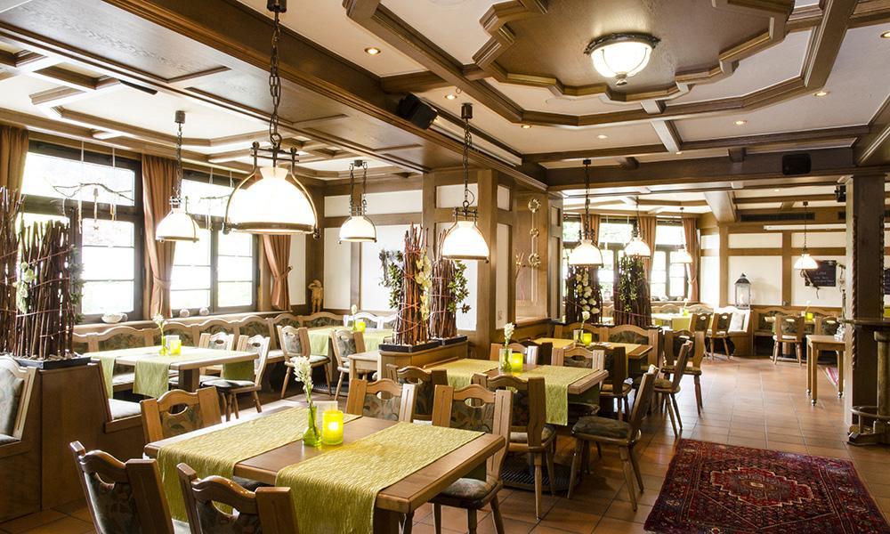 Hotel Schweinsberg Ленещат Екстериор снимка